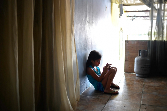 Los “huérfanos” del éxodo venezolano: 850.000 niños
